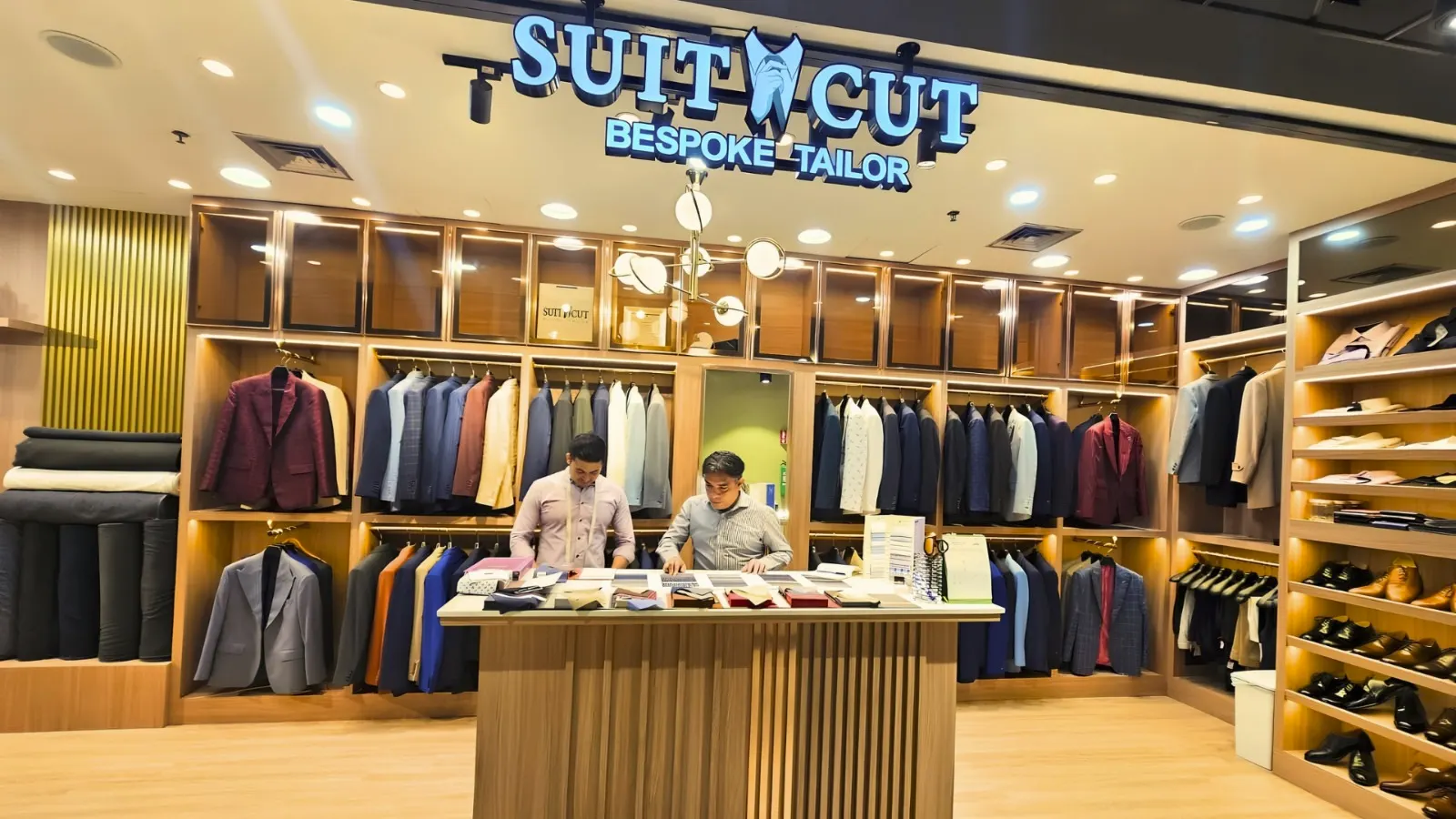 Suit Cut Bespoke Tailor Bangkok showroom inside MBK Center G floor